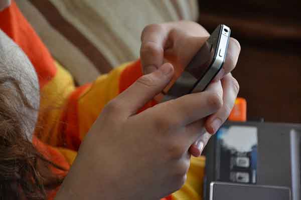 Los smartphones, los niños y la miopía infantil